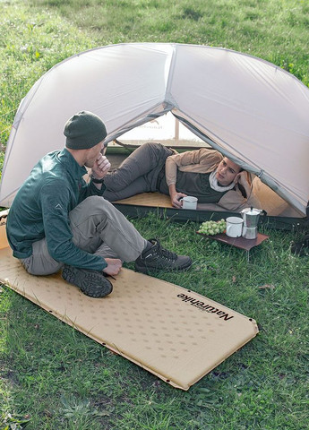 Коврик самонадувающийся с подушкой NH15Q002-D, 25мм, бежевый Naturehike (276973272)