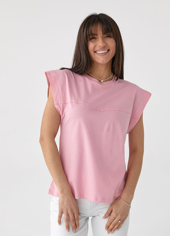 Розовая летняя однотонная футболка с удлиненным плечевым швом - розовый Lurex