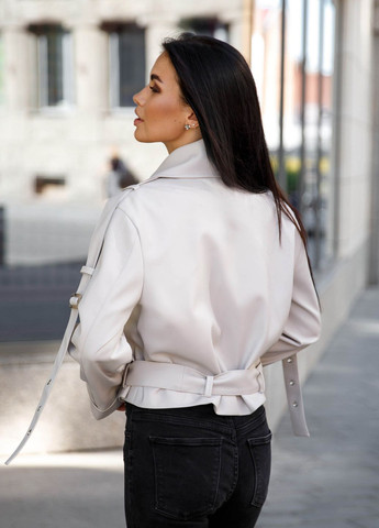 Белая демисезонная короткая куртка из эко-кожи Jadone Fashion