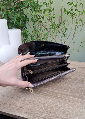 Жіночий гаманець на кнопці на пряму купюру з екошкіри Saralyn (258661776)