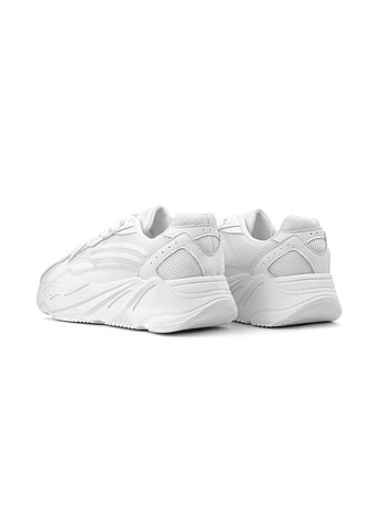 Белые демисезонные белые кроссовки в стиле бренда Stilli