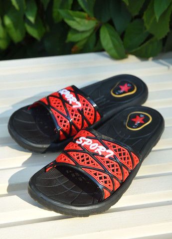 Шльопанці дитячі хлопчик чорного кольору Let's Shop (263591240)