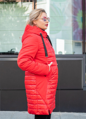 Красная демисезонная куртка женская осень-весна большого размера SK