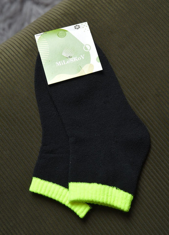 Носки махровые для девочки черные с салатовой резинкой размер 26-30 Let's Shop (265300285)