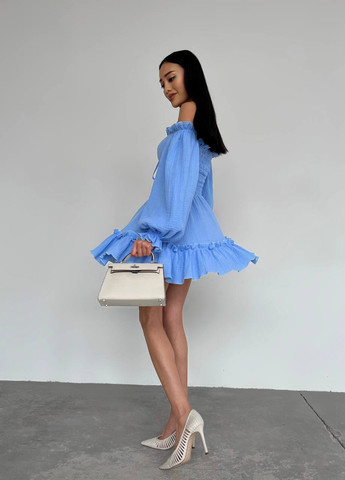 Блакитна жіноча сукня з рюшами колір блакитний р.42/44 432165 New Trend