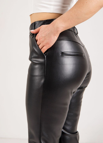 Женские брюки из экокожи на кашемире 695МЕ черные. No Brand (276907183)
