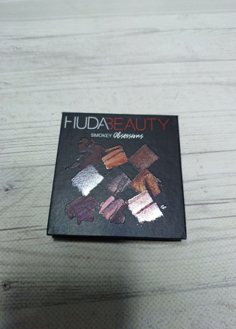 Тіні для повік Obsessions Smokey Huda Beauty (258251377)