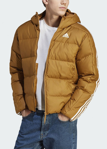 Горчичная зимняя куртка essentials midweight down hooded jacket ik3215 adidas