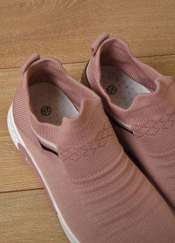 Рожеві осінні кросівки жіночі рожевого кольору текстиль Let's Shop