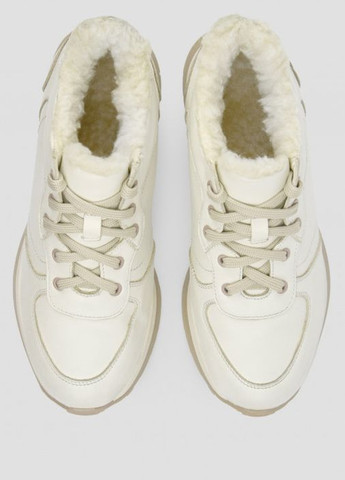 Світло-бежеві зимовий жіночі світлі кросівки натуральна шкіра зимові Villomi