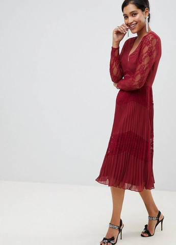 Бордовое плисованное мидиплатье с длинными рукавами design Asos