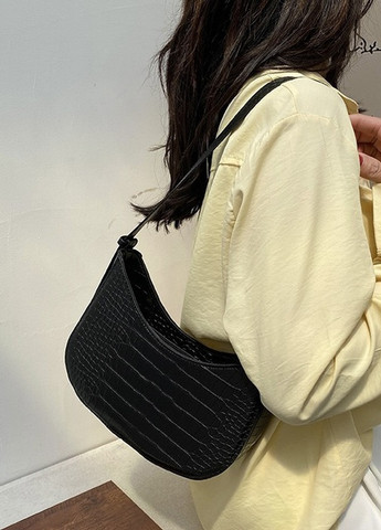 Женская сумочка багет рептилия черная No Brand (259294533)