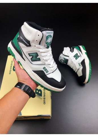 Белые мужские кроссовки белые с зеленым. New Balance 650