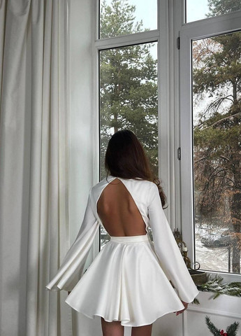Білий елегантна жіноча сукня з відкритою спиною і розрізом на груді, ніжна сукня з повітряними рукавами на вечір No Brand