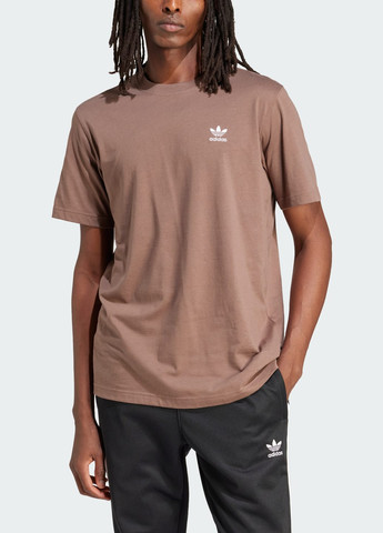 Коричневая футболка trefoil essentials adidas