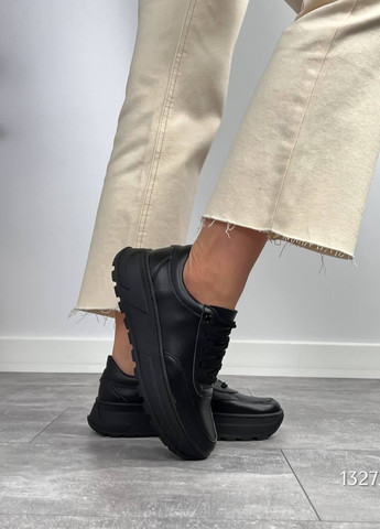 Черные демисезонные комфортные кроссовки No Brand