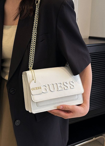 Женская сумка кросс-боди на цепочке белая Guess (266345225)