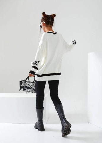 Білий демісезонний светр пуловер No Brand