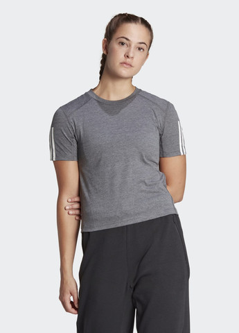 Серая всесезон футболка train essentials train cotton 3-stripes crop adidas