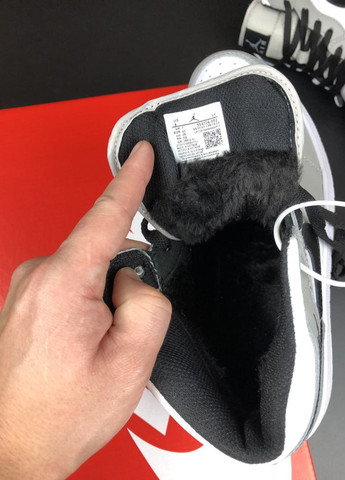 Сірі Зимовий кросівки чоловічі, вьетнам Nike Air Jordan