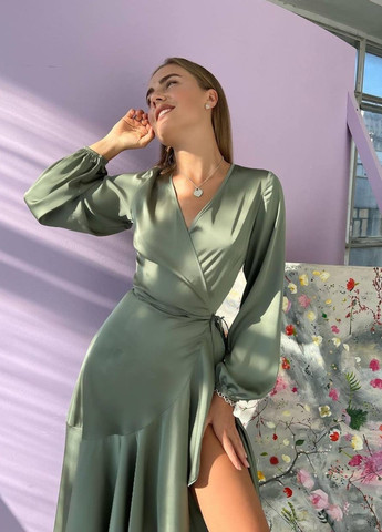 Оливковое (хаки) платье на запах на запах popluzhnaya