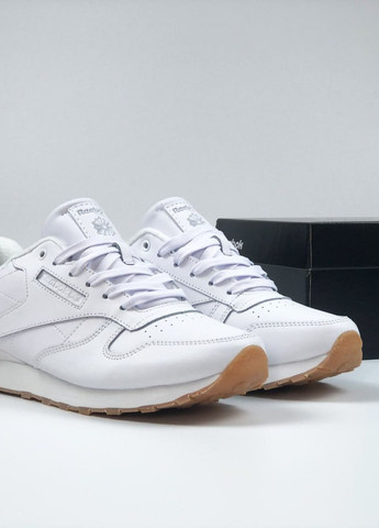 Білі осінні кросівки жіночі, вьетнам Reebok Classic White