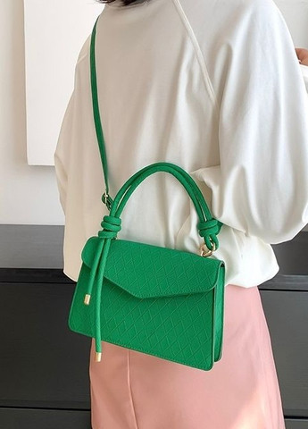 Жіноча класична сумка крос-боді на ремінці через плече зелена No Brand (274074221)