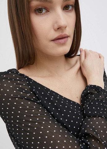 Черное платье Vero Moda