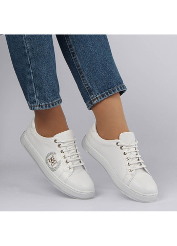 Белые демисезонные женские кроссовки 195976 Buts