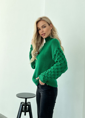 Зелений демісезонний светр Larionoff