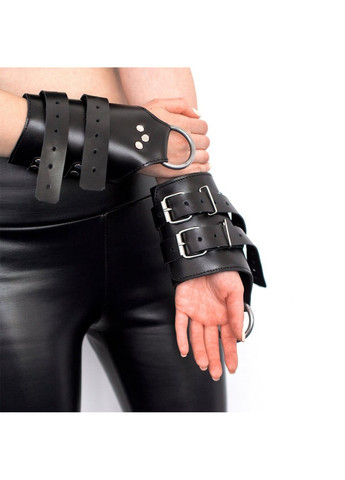 Манжеты для подвеса за руки Kinky Hand Cuffs For Suspension из натуральной кожи, цвет черный Art of Sex (277236407)
