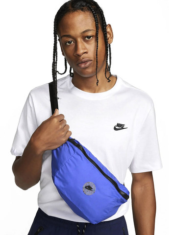 Синяя легкая куртка ветровка оригинал складивается в сумку Nike SPORTSWEAR SPU WOVEN JACKET BLUE/YELLOW