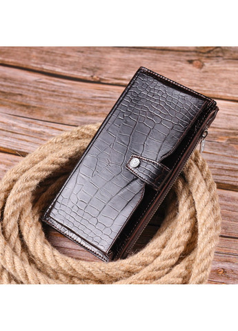Лаковане вертикальне чоловіче портмоне з натуральної шкіри з тисненням під крокодила 21424 Коричневий Karya (258267849)