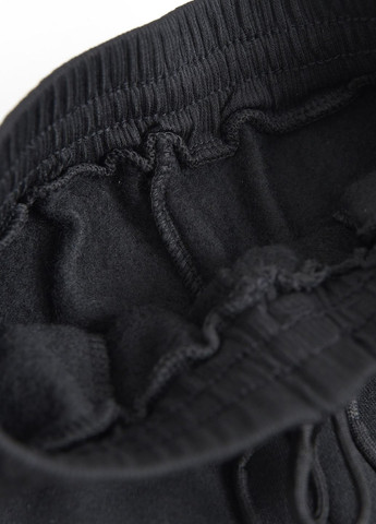 Спортивні штани дитячі для хлопчика на флісі чорного кольору Let's Shop (273901227)