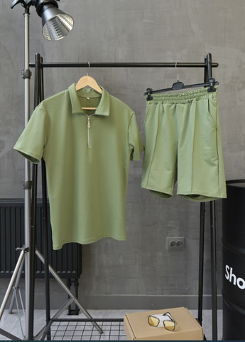 Світло-зелений костюм поло і шорти ShopnGo