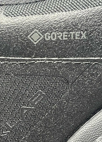 Черные всесезонные кроссовки gore-tex Deckers X Lab кросівки