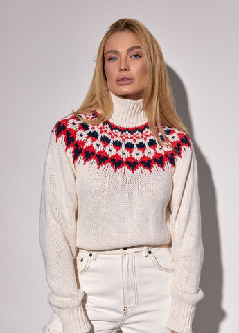 Молочный зимний укороченный вязаный свитер с орнаментом - молочный Lurex