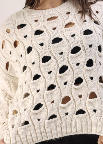 Молочный свитер с вырезами молочный Bisou