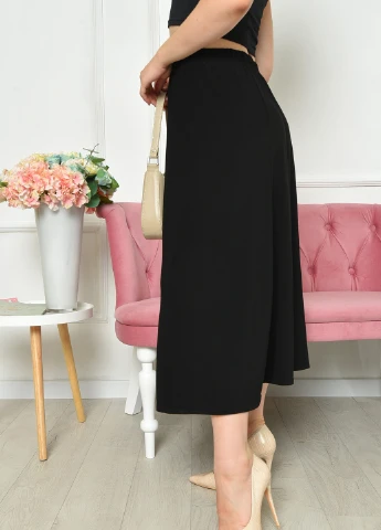 Черная кэжуал однотонная юбка женская черного цвета размер 48 Let's Shop клешированная