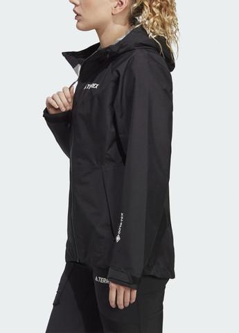 Чорна демісезонна водонепроникна куртка terrex xperior gore-tex paclite hn2904 adidas