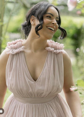 Бежева вечірня сітчаста сукня максі maya Asos