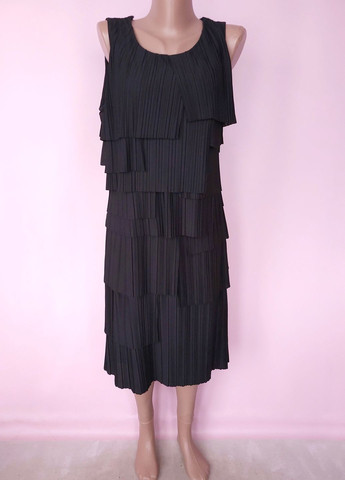 Чорна вечірня сукня жіноча плісе без рукавів однотонна плісована No Brand однотонна