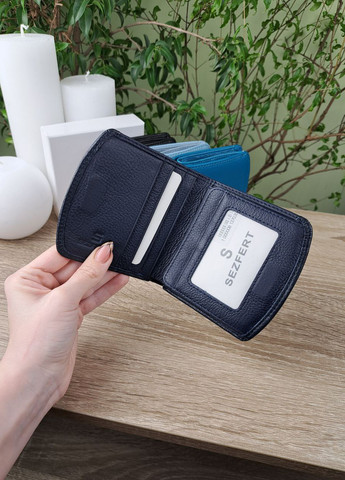 Гаманець шкіряний на магніті з монетницею на кнопці середнього розміру Sezfert (258925297)