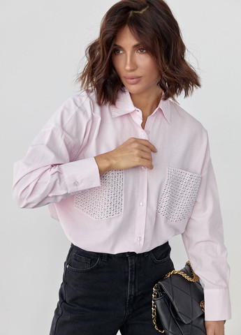 Жіноча сорочка з термостразами на кишенях - рожевий Lurex (271662307)