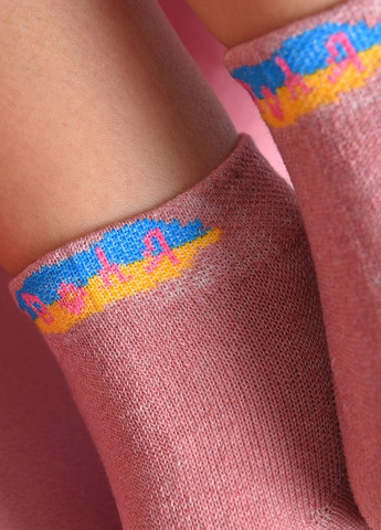Шкарпетки жіночі короткі рожевого кольору розмір 36-41 Let's Shop (259727844)