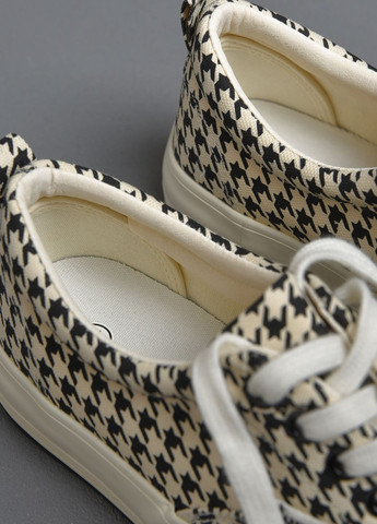 Бежеві кеди жіночі бежевого кольору на шнурівці текстиль Let's Shop