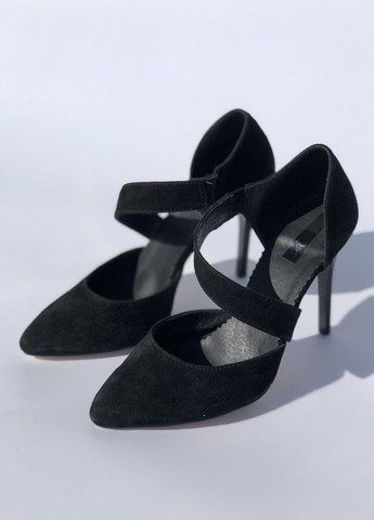 Черные женские туфли на высоком каблуке - фото