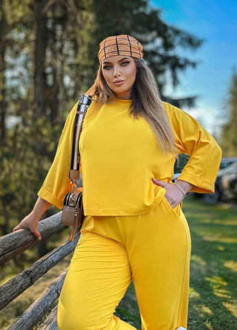 Женский прогулочный костюм цвет желтый р.50/52 440978 New Trend (263134152)