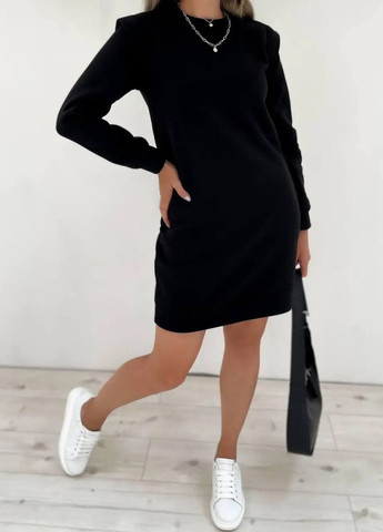 Черное кэжуал теплое женское платье в спортивном стиле Fashion Girl однотонное