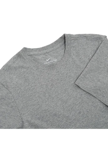 Сіра футболка m nsw club tee Nike
